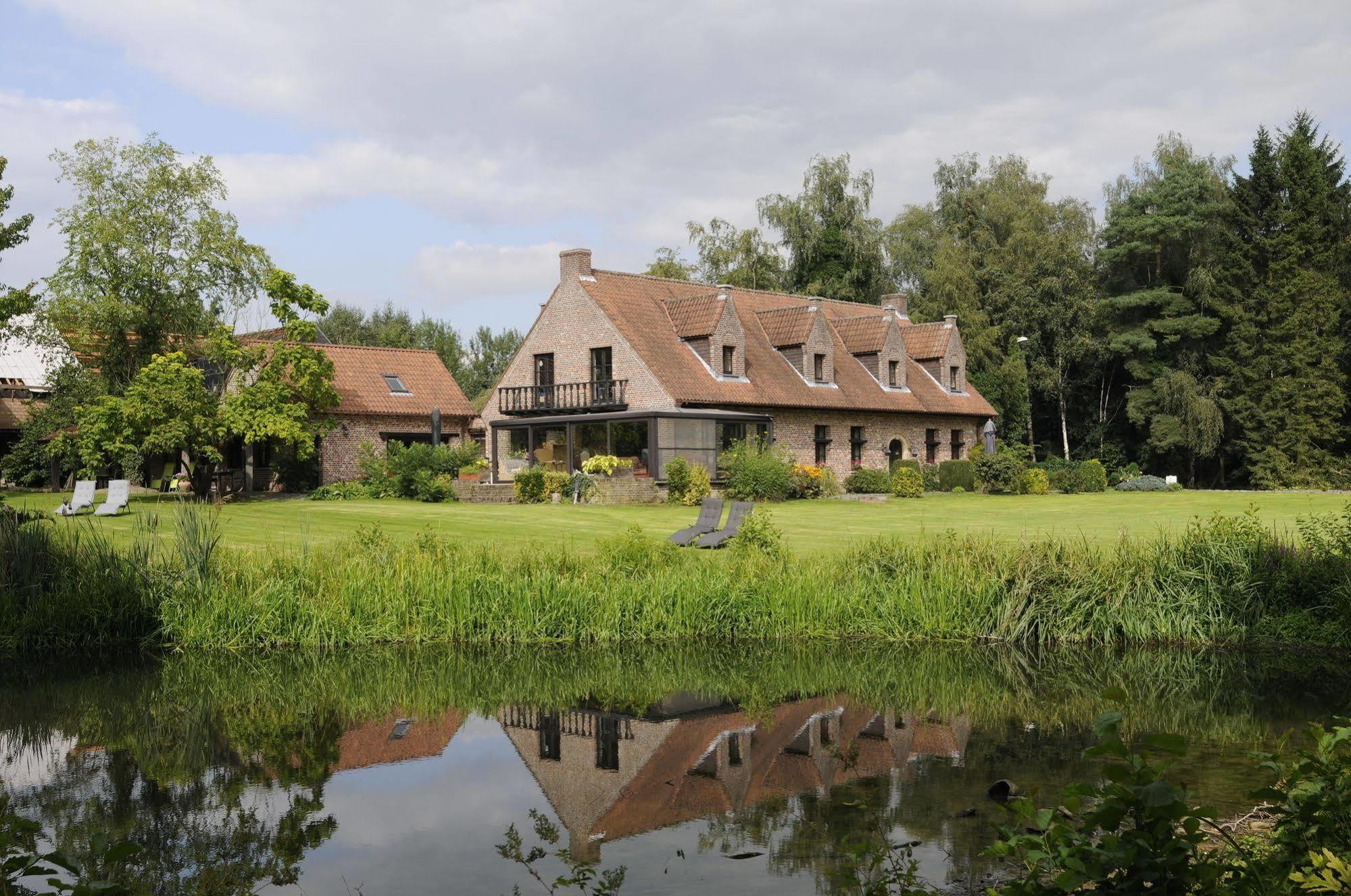 'T Vijverhof Viane Exteriér fotografie